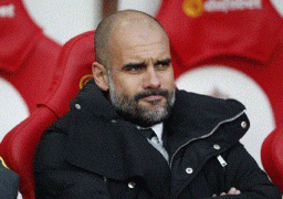 جوارديولا يؤكد صعوبة تعاقد سيتي مع لاعبين إنجليز