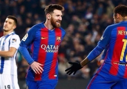 حكم لقاء برشلونة وسان جيرمان مهدد بالإيقاف