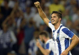 رونالدو ينصح ريال مدريد بضم سيلفا مهاجم بورتو