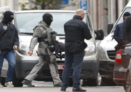 سائق السيارة الذي حاول دهس حشد في “انفير” فرنسي الجنسية