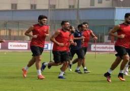 سفيرنا بجنوب أفريقيا يحضر مران الأهلي قبل مواجهة بيدفيست