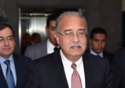 اليوم .. شريف إسماعيل يشارك في مؤتمر لندن حول الصومال