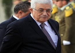 أبو مازن يصل القاهرة للقاء الرئيس السيسى