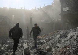 غارات جوية تستهدف ضريح بإدلب