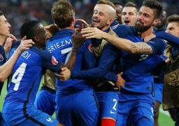 فرنسا تهزم لوكسمبورج بثلاثية في تصفيات المونديال