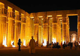 اليوم.. النمنم يتوجه إلى تونس لتسلم شعلة “الأقصر عاصمة الثقافة العربية”