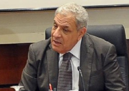 محلب يتابع المشروعات القومية بأسوان لتذليل العقبات