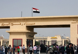 عبور 1750 مسافرا بين مصر وقطاع غزة فى اليوم الثانى لتشغيل معبر رفح