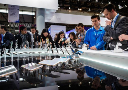 الهند ستنظم أكبر معرض للهواتف المحمولة بالعالم