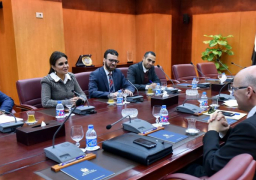 نصر تبحث مع عضو البرلمان الألماني زيادة التعاون بين البلدين