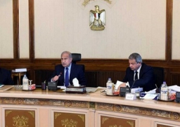 اسماعيل يرأس اجتماع الحكومة اليوم .. وضبط الاسعار وتعديلات قانون سوق المال اهم الملفات