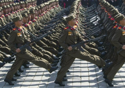 الجيش الكوري الشمالي يهدد بقصف حاملة طائرات أمريكية