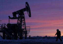 النفط مستقر بعد تصريحات الأمين العام لأوبك