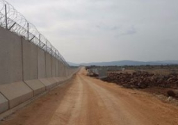 تركيا تبني أكثر من نصف الجدار على حدودها مع سوريا