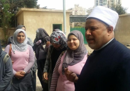 رئيس قطاع المعاهد الازهرية يتفقد لجان الامتحان التجريبي