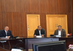 محافظ البحر الاحمر يوجه بتشديد الرقابة على الاسواق والاسعار