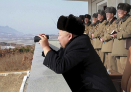 قبل “الحدث الكبير”.. مناورة عسكرية بحضور زعيم كوريا الشمالية