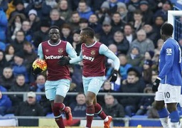 وست هام يستعيد أنطونيو وساكو قبل موقعة أرسنال