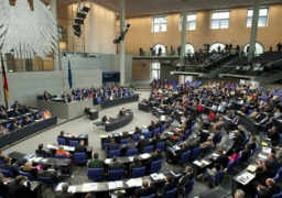 البرلمان الألماني يصادق على قانون تشديد اللجوء