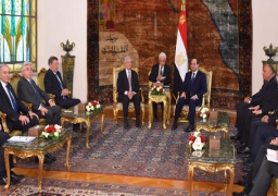 السيسي يبحث مع نظيره الأوروجواي تعزيز العلاقات بين البلدين