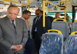 بالصور.. مشاركة القطاع الخاص فى تحديث أسطول النقل العام بالقاهرة