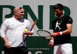 ديوكوفيتش يبدأ التدريب مع أسطورة التنس أجاسي