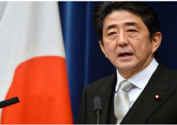 رئيس وزراء اليابان يتعهد بتقديم الدعم الكامل لمصر