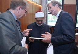 شيخ الأزهر من برلين : الأديان جاءت لتحقيق السلام بين البشر