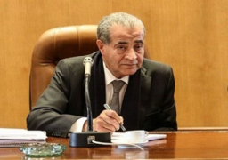 وزير التموين يعلن مواعيد عمل المخابز فى رمضان وأسعار اللحوم بالمجمعات الاستهلاكية