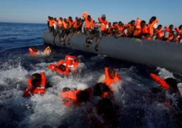 60 مفقودا بعد غرق مركبهم في المتوسط
