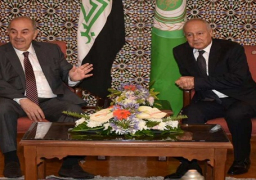 أبو الغيط يبحث مع إياد علاوي مجمل التطورات العراقية