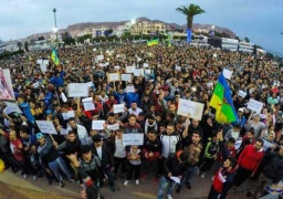 المغرب .. استمرار الاحتجاجات بالحسيمة ودعوات الى اضراب عام