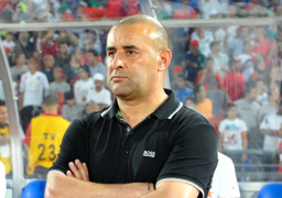 الجزائري بن شيخة مدربا جديدا للرجاء المغربي