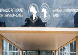 مباحثات وزارية مع بنك التنمية الافريقى للحصول على 500 مليون دولار