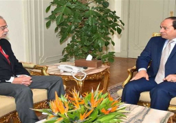 رئيس الوزراء يهنئ الرئيس السيسي بعيد الفطر