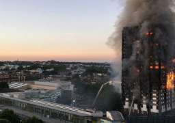فرنسا تعرض مساعدتها على بريطانيا لتحديد أسباب حريق لندن