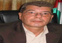 قراقع يؤكد سرقة الاحتلال لمخصصات عائلات الأسرى والشهداء