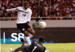 كوستاريكا تفوز على ترينداد وتعزز موقفها في تصفيات المونديال