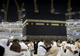 مصرللطيران تنقل 200 الف معتمر للاراضي المقدسة