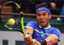 نادال يبلغ قبل النهائي في رولان جاروس بعد انسحاب كارينيو