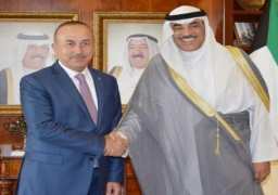 وزير الخارجية الكويتي يبحث مع نظيره التركي تطورات المنطقة