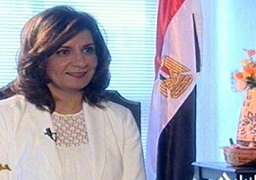 وزيرة الهجرة تطمأن علي اوضاع المصريين في قطر عقب قطع العلاقات رسميا معها
