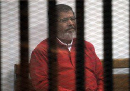 6 أغسطس.. أولى جلسات إعادة محاكمة “مرسي” في قضية التخابر