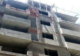 إزالة عقارين مخالفين بحي شرق الإسكندرية