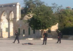 الإحتلال يغلق المسجد الأقصى ويمنع إقامة صلاة الجمعة اليوم