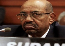 البشير يمدد وقف إطلاق النار بالسودان تمهيدا لرفع العقوبات