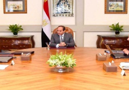 الرئيس يؤكد ضرورة النهوض بصناعة الغزل والنسيج واستعادة مكانتها الدولية