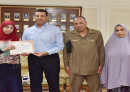 بالصور..اسيوط تكرم الثامنة على الجمهورية في الثانوية الازهرية