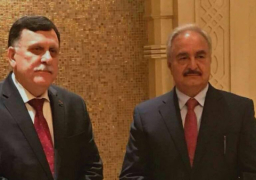 حفتر والسراج في باريس .. لقاء “الخريطة الجديدة”