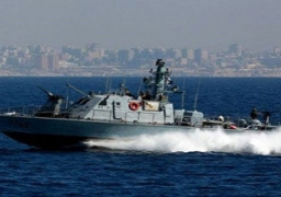 زورق حربي إسرائيلي يخترق المياه الإقليمية اللبنانية
